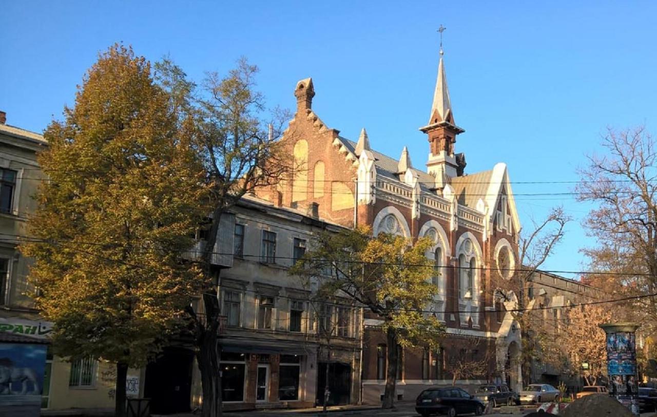 Old City Appartments Odesa Exterior foto